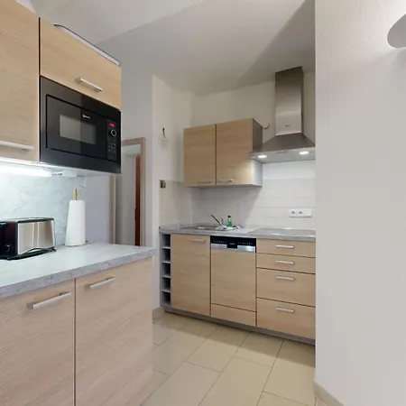 Direkt Am Mit Suedbalkon, Freia 13, *