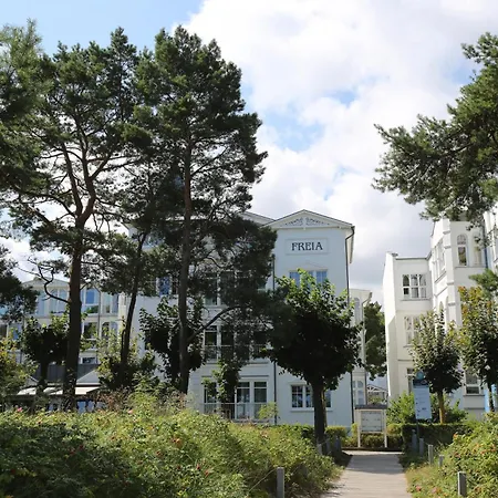 Direkt Am Mit Suedbalkon, Freia 13, * Binz