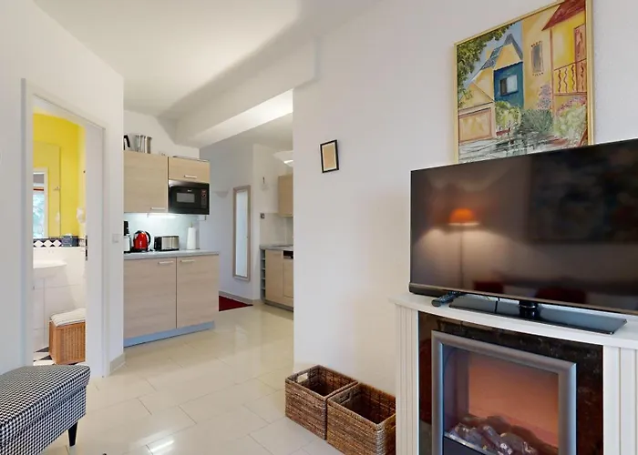 Direkt Am Mit Suedbalkon, Freia 13, 아파트
